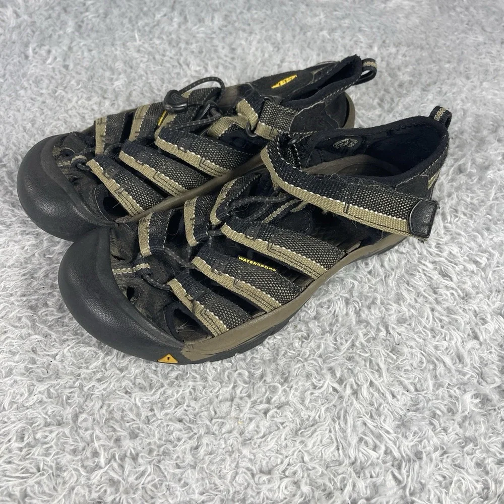 Keen Newport H2 Water Trail Shoes/Sandals Youth Kid's Size 3 Black Brown